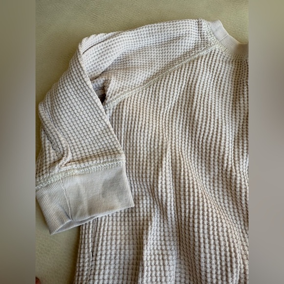 Bundle of boy pajamas gap,Uniqlo and wondershop - Picture 8 of 16